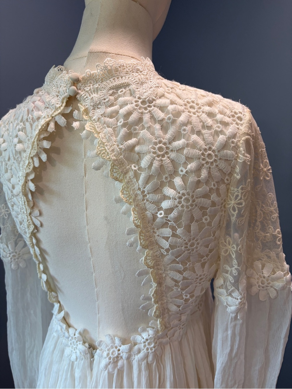 Free People Lou Lou Babydoll Dress NWT Ivory Lace Open Back Size 8 - Picture 6 of 13